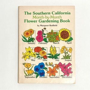 LAST CHANCE 😍 Vintage The Southern California Month Flower Gardening Book 1976